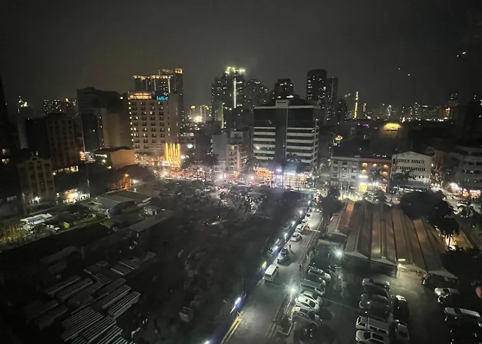 1br Vibes Rockwell View شقة فندقية مانيلا